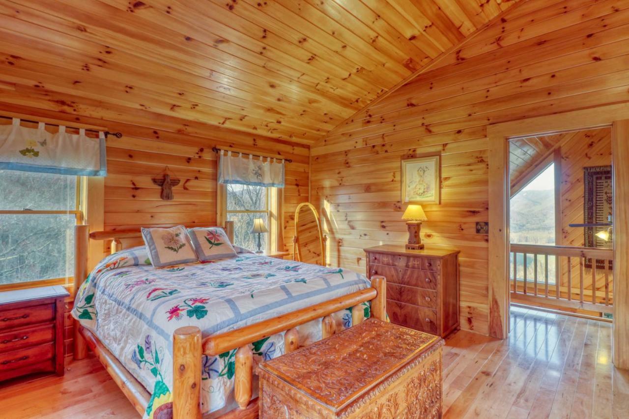 3 Bed 3 Bath Vacation Home In Whittier Exterior photo